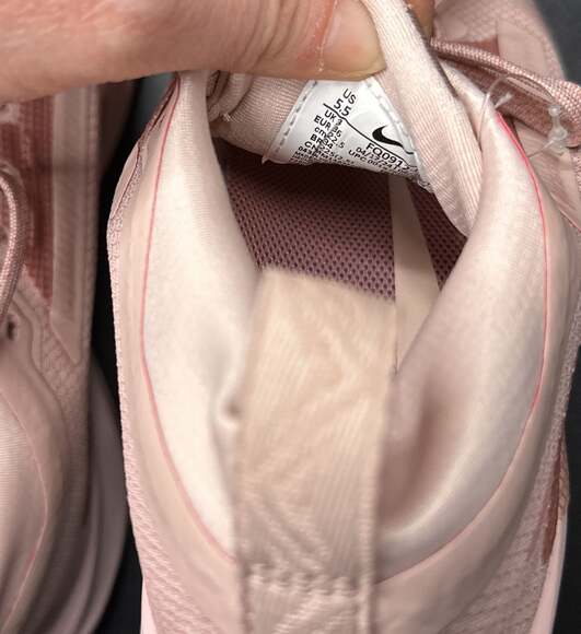 NEW: Nike Pegasus Trail 5 Gore-Tex Pink Oxford Size 5.5 NWOB - Picture 6 of 6